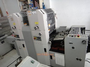 二手濱田八開雙色酒精機(jī)出售，溫州藍(lán)天印刷物資推薦